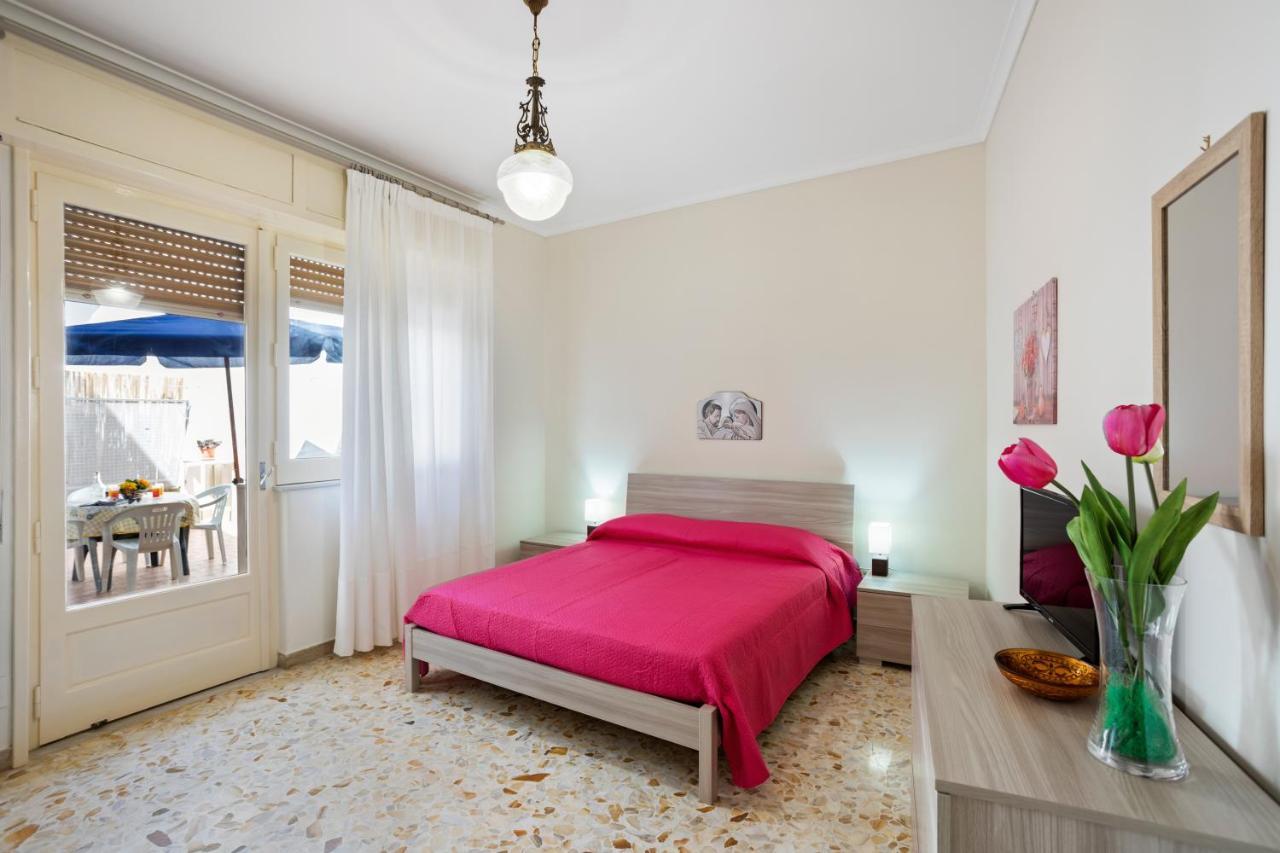 Tra Il Centro E Il Mare Apartment Con Terrazzo Ачи Костелло Экстерьер фото